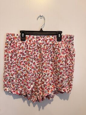 Aeropostale White Floral High Waist Shorts